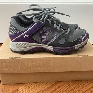 Pearl Izumi Clipless Bike Shoes - NEW!